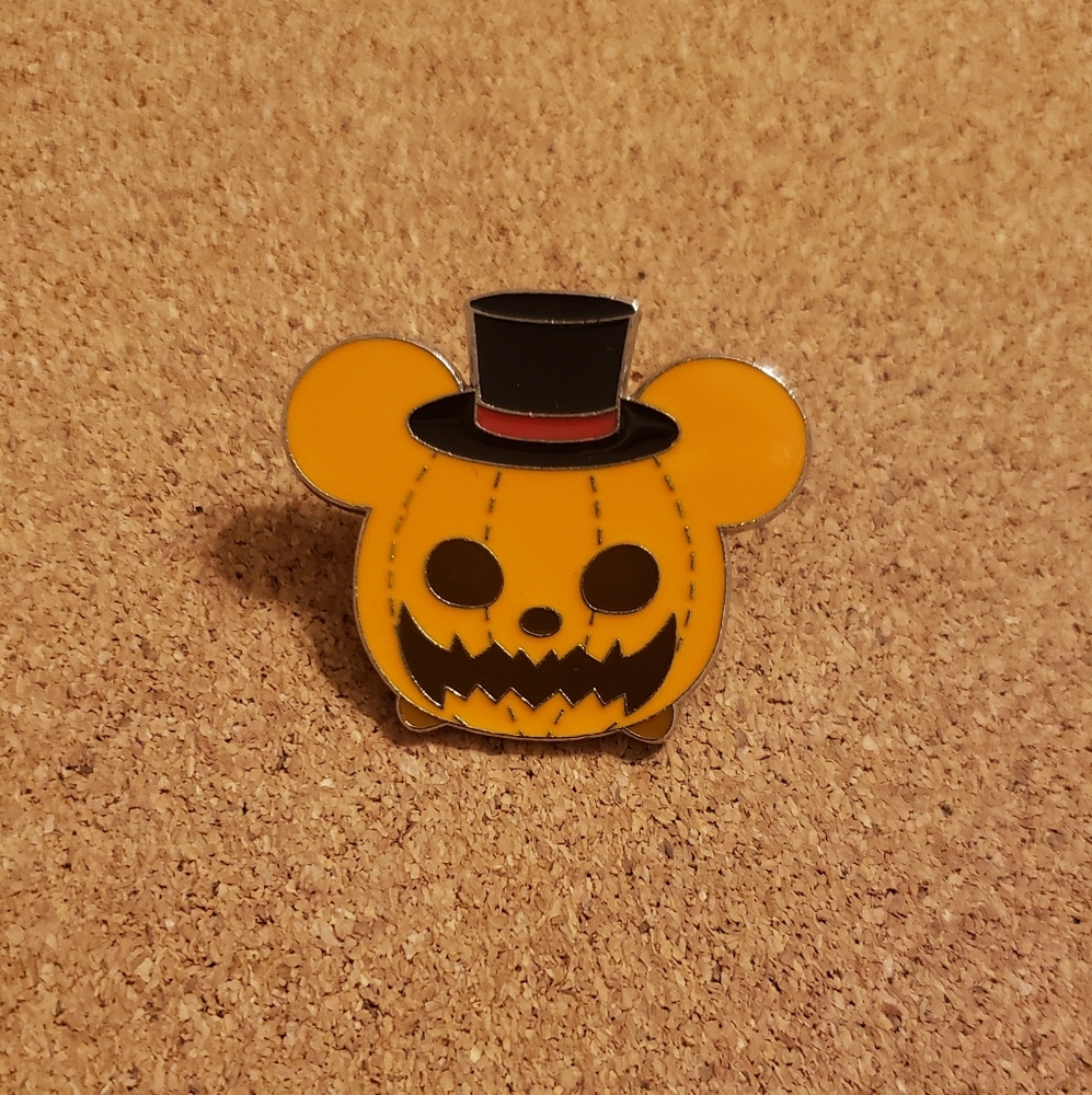 Disney Halloween Jacqueline With Top Hat Pin